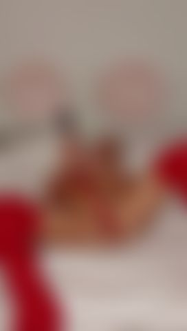 Atada con gancho anal.