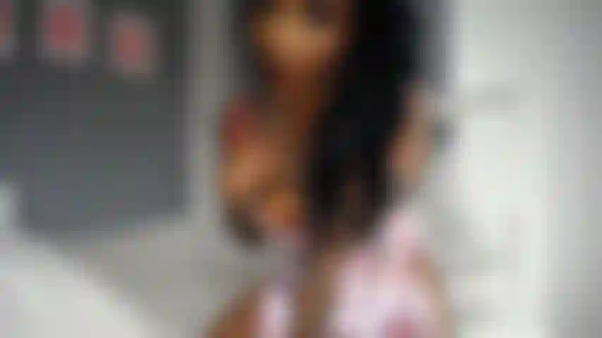 Milf destructora de hogares pide creampie.