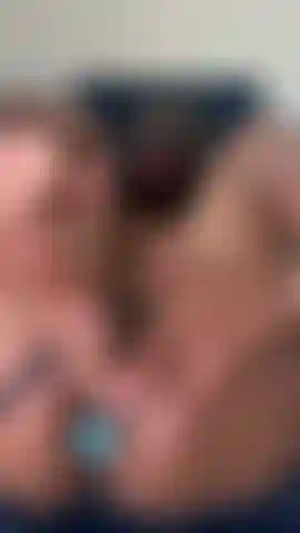 9 Pulgadas de polla .. Vamos a follárnosla.