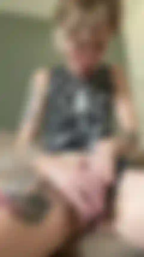 Orgasmo vibrador con ventosa.