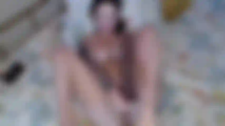 Me corro duro con mi consolador bbc!