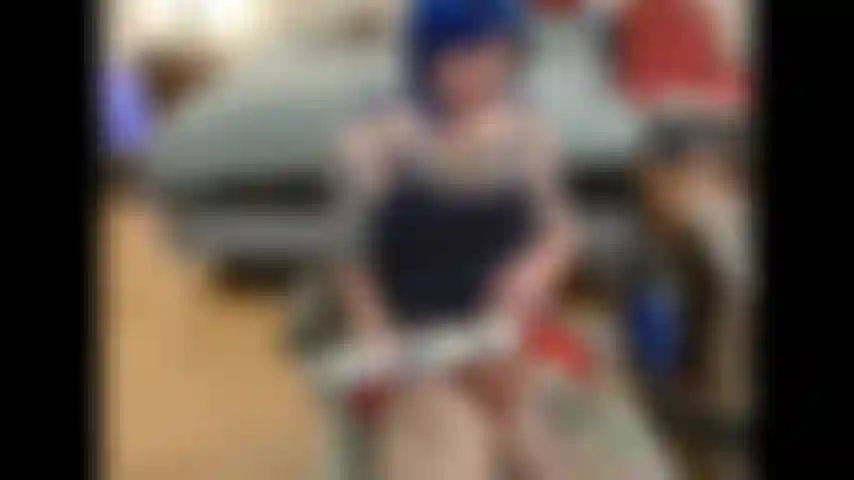 Watch me play with my Hitachi wand until I cum like a fountain!