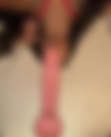 Mi garganta sedienta de tu polla.