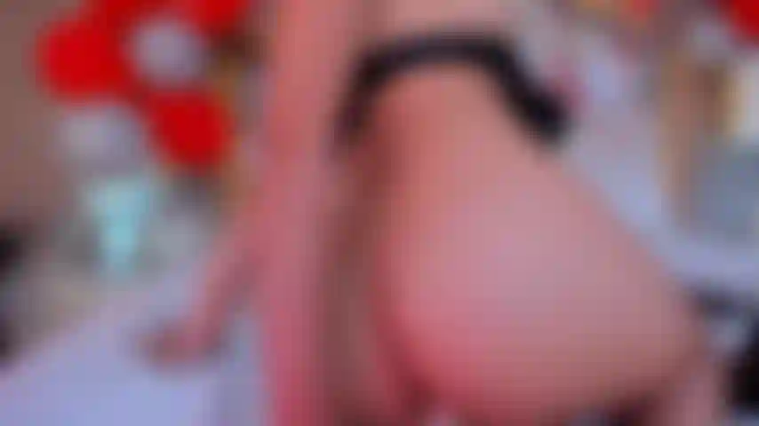 Me encanta cuando me folles fuerte por el culo.