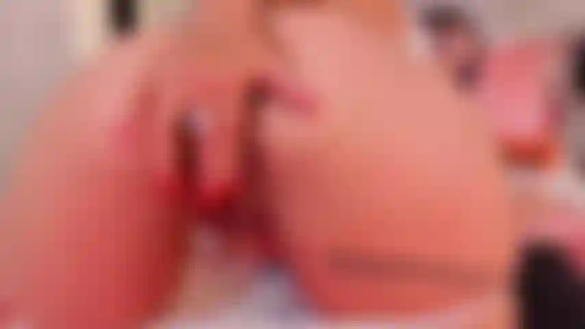 No te imaginas lo mucho que disfruto darme placer pensando en ti.