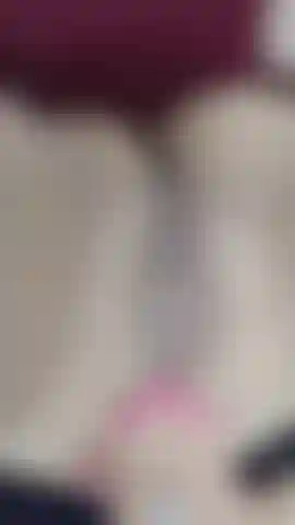 Mira mi gran coño apretado!