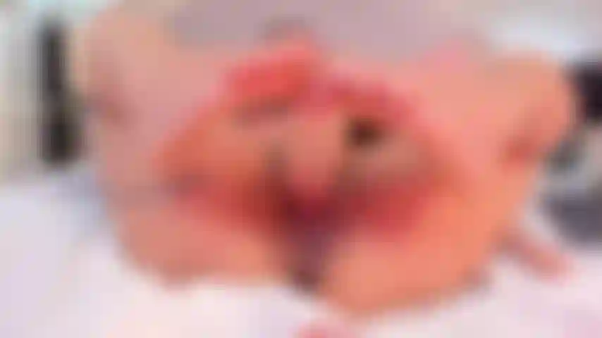 No puedes quedarte sin ver mi coño tan mojado para ti.