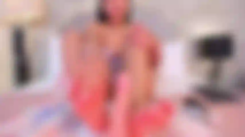 Ven y disfruta conmigo de mi show de pies, ¿te excita?