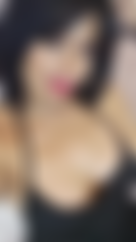 Hola nena, ¡mis tetas son tan buenas!