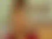 Dándote joi mientras te digo que arruines tu orgasmo y luego te comas el semen (o lo arruines en tu boca). Te estaré provocando, cabalgando y humillando mientras me pongo traviesa. Es mejor que te comas esa leche de perra.