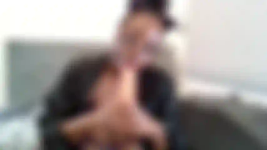 Ooooo, me encanta chupar pollas.