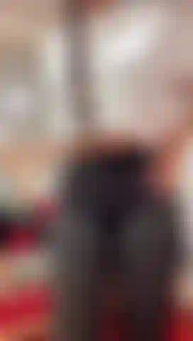 Con mi sudadera pegada para ti.