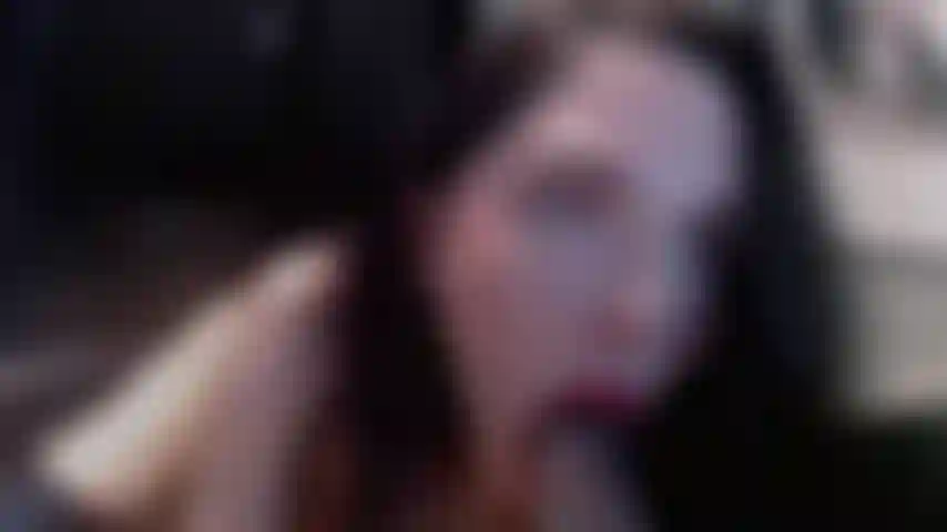 Mamada escupitajo facial.