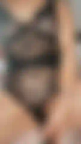 Vibrating rabbit pussy play