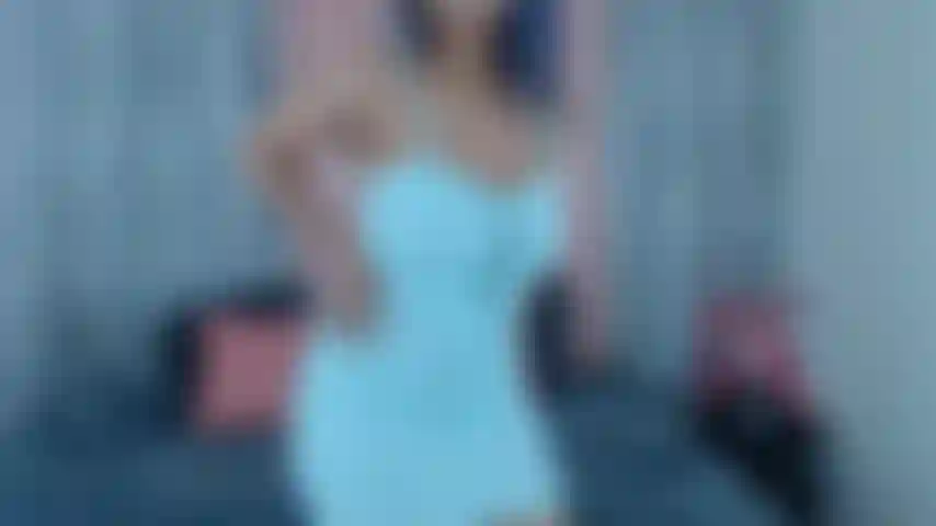 Striptease sexy y masturbación.