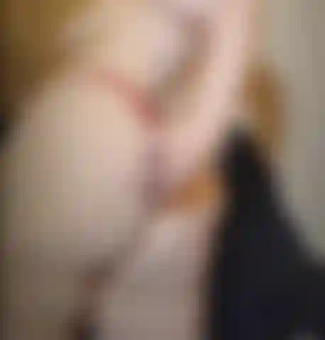 Puedes frotarme el culo con aceite.