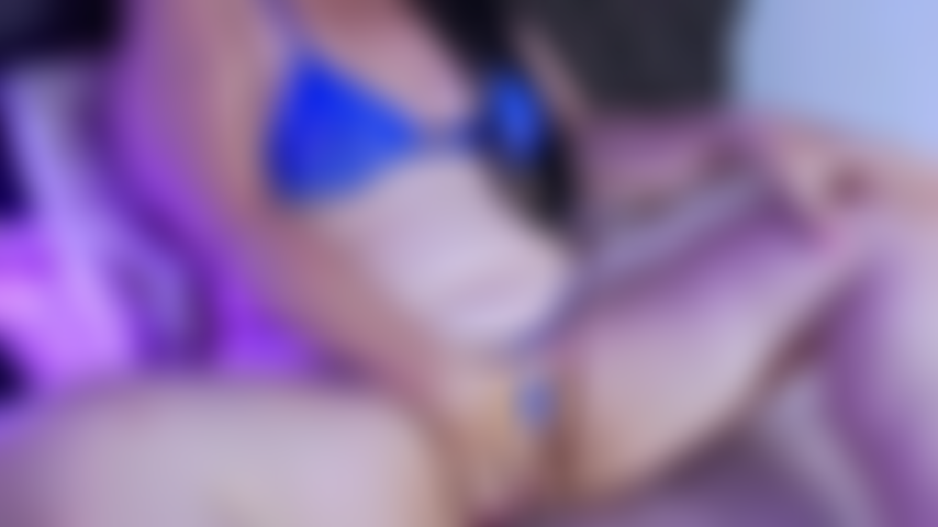 Follame el coño con mis dedos.