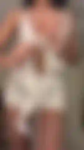 I can-t stop touching myself, I want to be fucked,