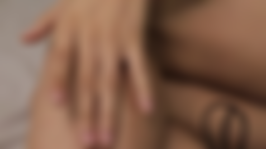 Traviesa y cariñosa son algunas palabras que uso para describirme.