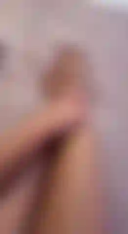 Feet play