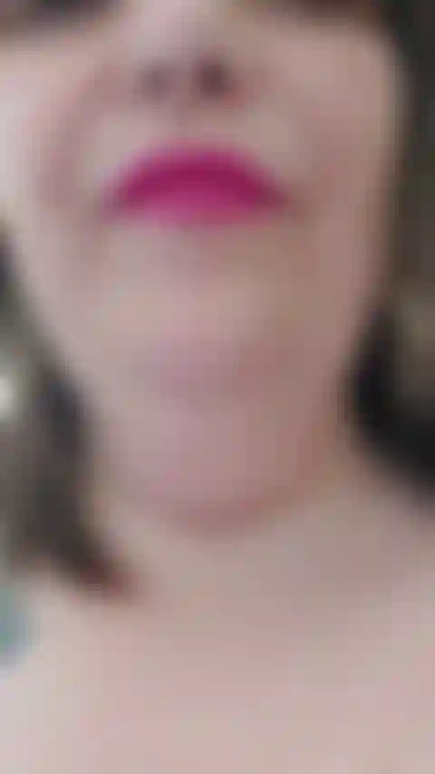 Strip tease pervertido y juego de coño.