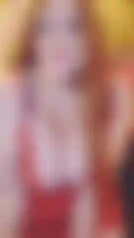 ¡Una zorra gordita se pone hardcore! ¡No hay vuelta atrás cuando estoy tan cachonda! Una vez que tenga tu polla dura en mis manos, no la soltaré hasta que explote de éxtasis. Sé que estás tan cachondo como yo, hombre travieso. ¿Dejarás que esta gordita con curvas te chupe y te folle y te muestre cómo se hace bien? 40Tetas de copa e, un coño húmedo y peludo, un culo gordo y un instinto sexual salvaje. Te suplico que me des tu corrida, nene. ¡Mira este video xxx, córrete la polla y gime para mí!