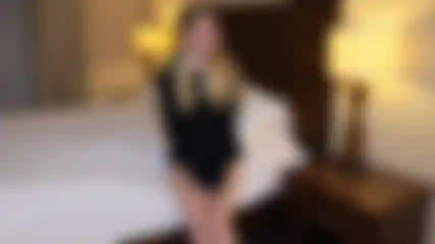 Novia v591 recibe su primera gran creampie.