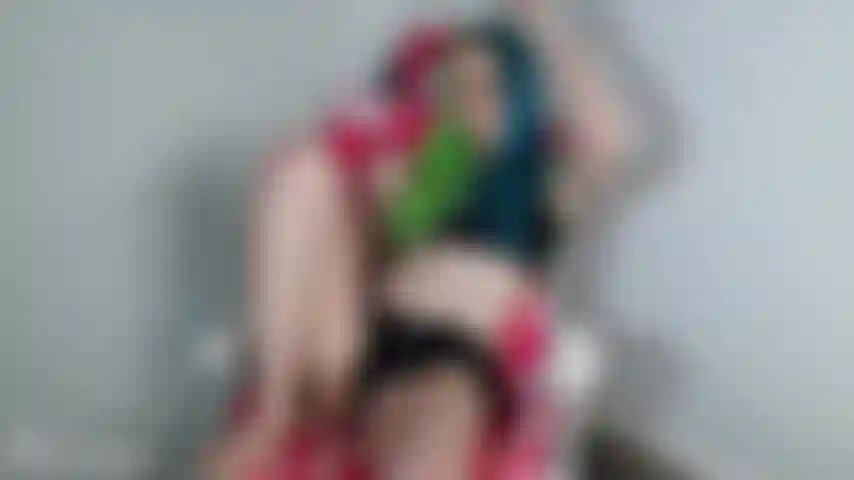 v667 Non-Nude Edging Session - Length: 20:11 min - 
Shot in 4k 3840 x 2160 60fps with Canon EOS R7 - I woke up so horny today, with nowhere to be for a very long time I figure I may as well edge myself and see how long I can last! I first use my fingers to explore my body, then I move to a lush vibrator, last I break out my favorite tiny purple vibe! I keep my clothes on for the entire masturbation session!Tags: masturbation, alternative, piercings, abs, strap on, dirty talk, short shorts, crop top, blue hair, green hair, split dye, vibe, vibrator, lush, non nude, not nude, clothed, moaning, edge, edging, fingering, wet pussy