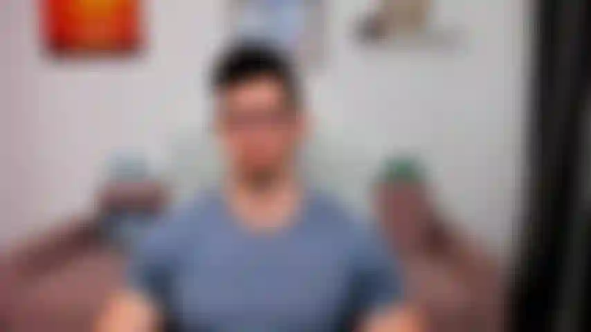 Flexionando para mi entrenador.