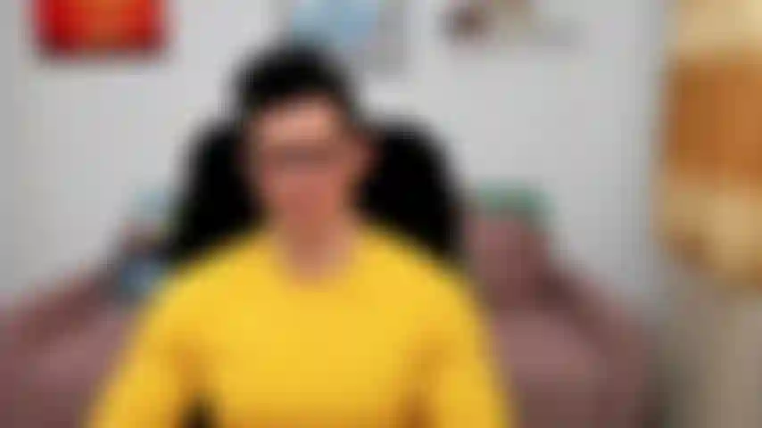 Masturbándome y disparando una carga (manos libres). :)).