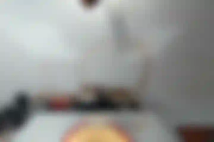 ¡Disfruta de BullMuscleJoe jugando con su juguete masterbation hasta que se corre fuerte desde un ángulo interesante!