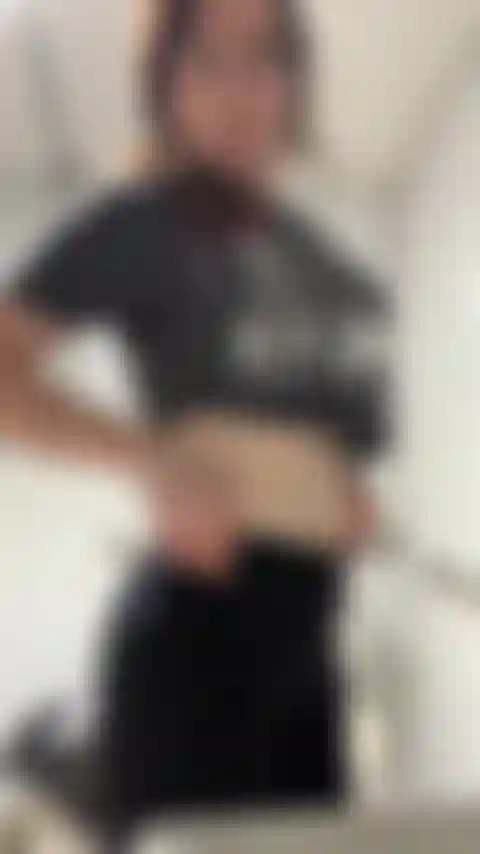 Se burla del baño de park.