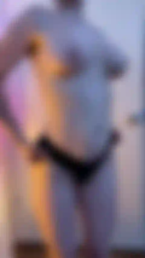 Lame mi cuerpo sudoroso.