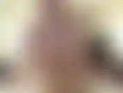 Mírame descuidarme chupando mi consolador.