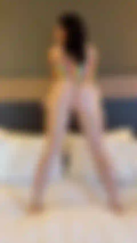 Mucho twerking.