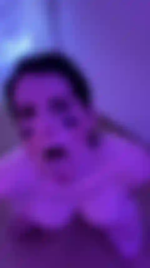 Recibo una carga enorme en mi clip facial.