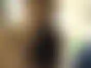 Uso mi vibrador en mi clítoris mientras te chupo la polla.