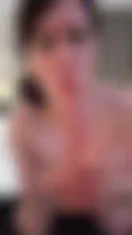 Lápiz labial rojo bj