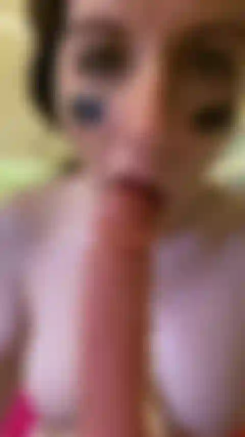 Clip de mierda de tetas descuidadas.
