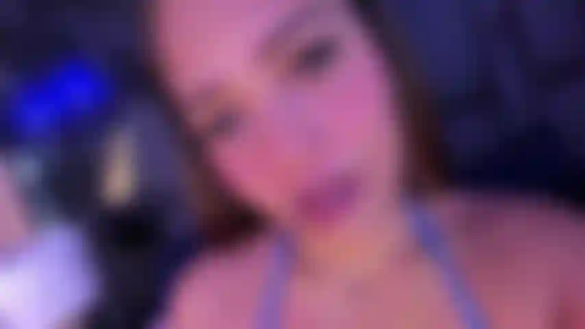 a delicious kiss for you darling