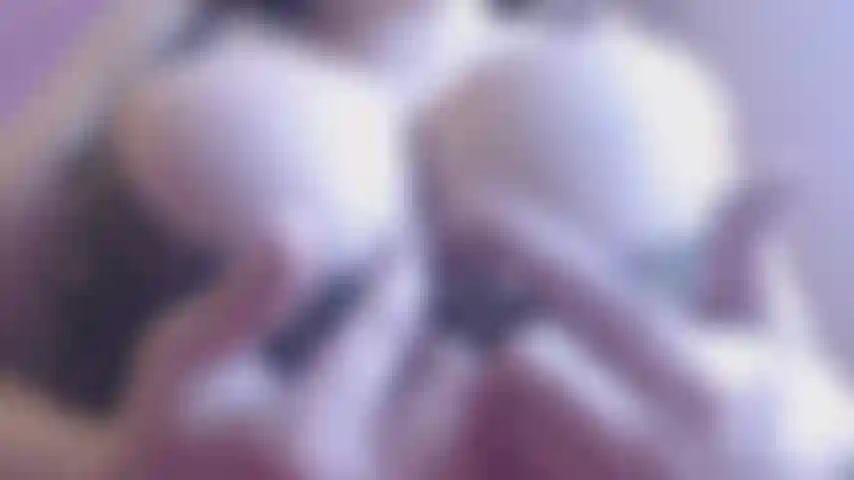 Enorme consolador follador.