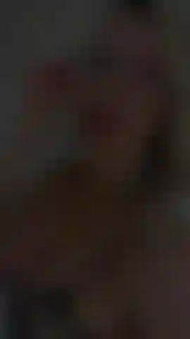 Tour of my body 🔥.... Want to see more? Come to my room