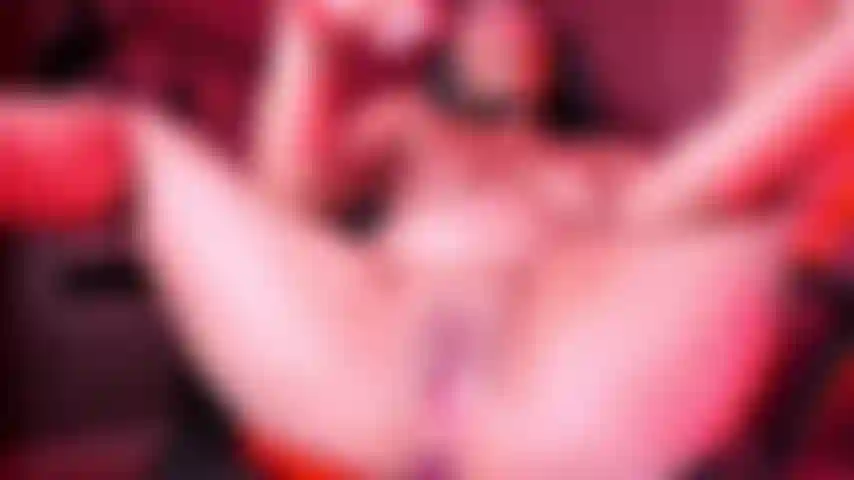 Mi chorro, me meto los dedos.