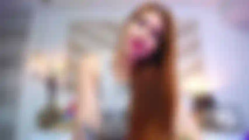 Provocación pov + mamada de perrito.