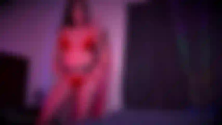 Juego rojo brillante.