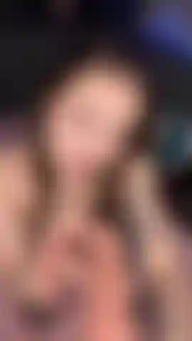 Mamada. La monada te chupa la polla. Pov.