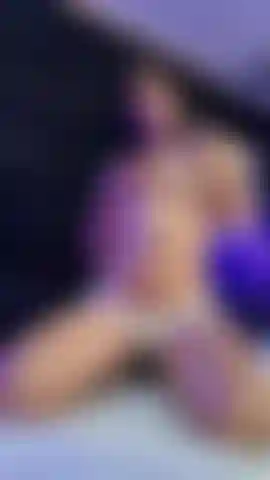 Juega con mis pezones!!