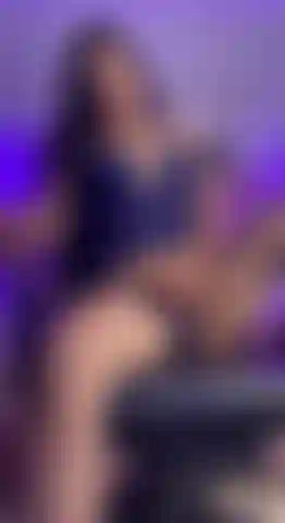 Me encanta tocar mi coño!