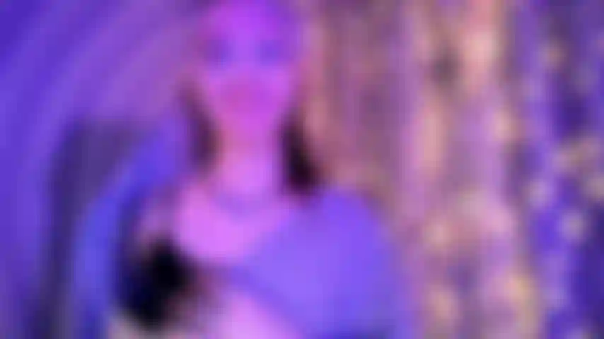 Ictus, adicta al porno.