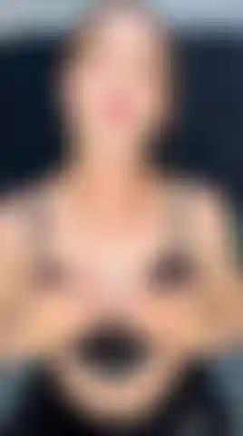 Mi cuerpo travieso y sediento ¿puedes ayudarme y satisfacerme? #Gag #bdsm #sex #toys #latina #switch.